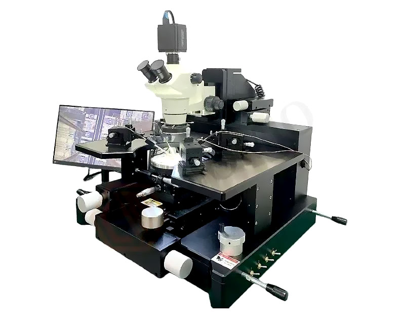 ���²���̽��̨